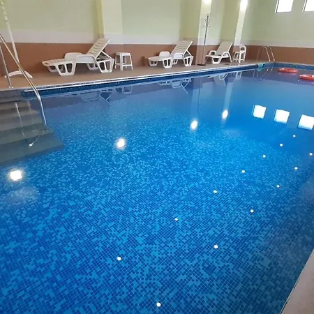 Ξενοδοχείο με διαμερίσματα Aquilon & Thermal Pools 3*