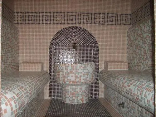 Aquilon & Thermal Pools Aparthotel